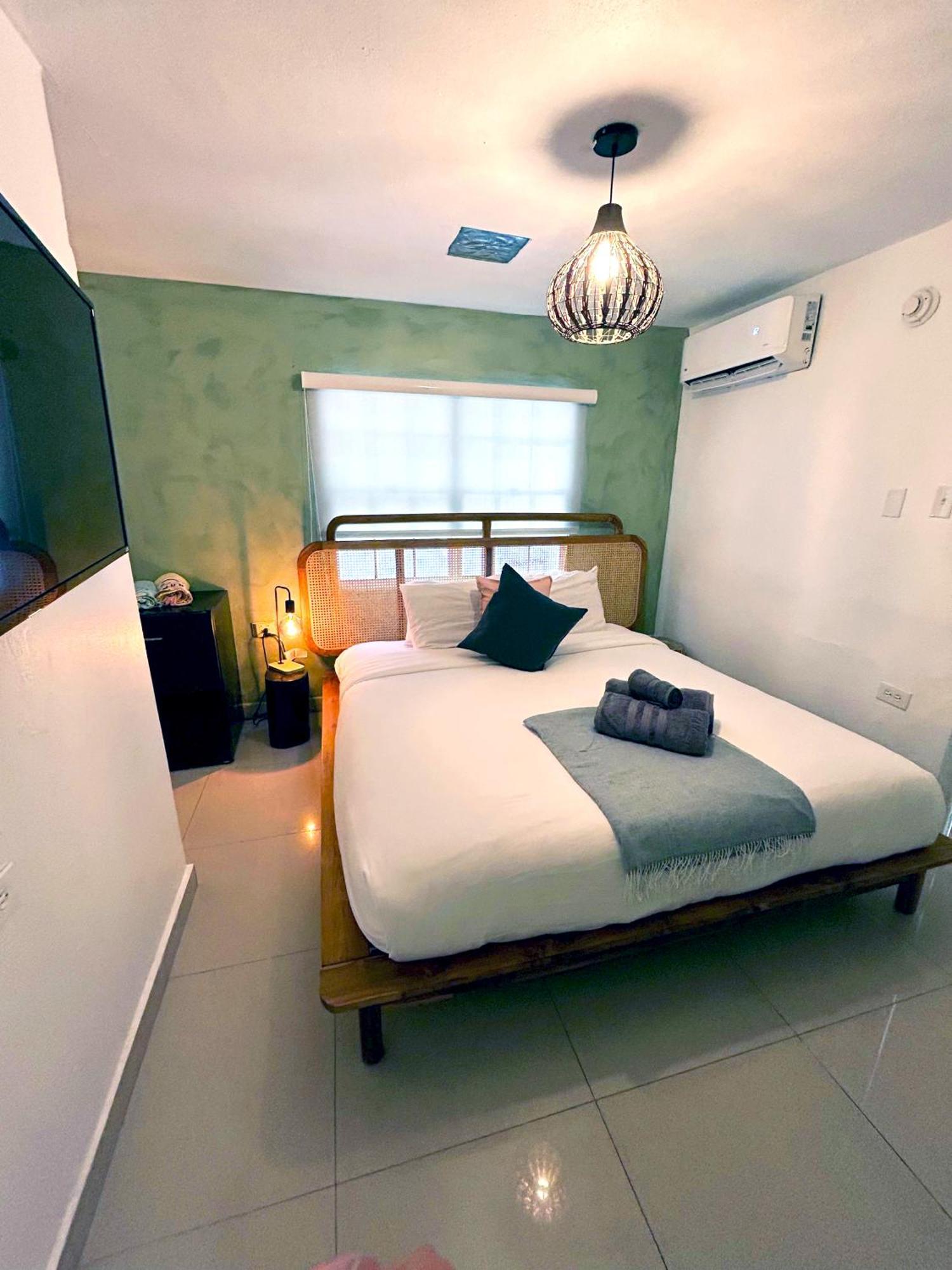 The Pelican Poshtel 산후안 외부 사진
